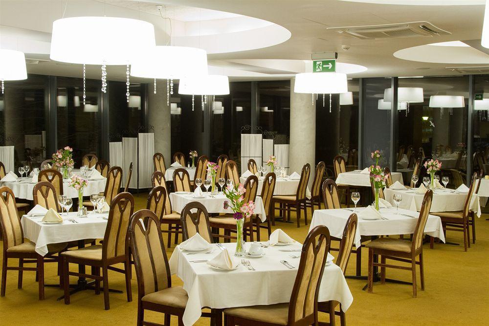 Hotel Hp Park Олщин Екстериор снимка