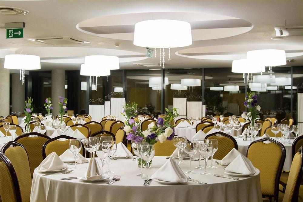 Hotel Hp Park Олщин Екстериор снимка
