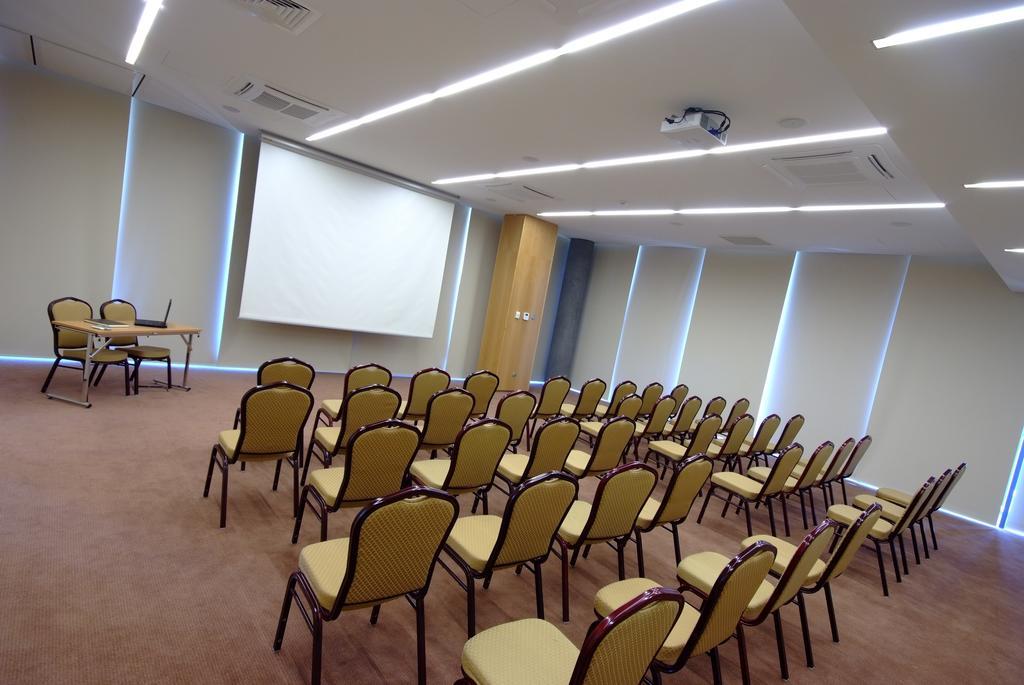 Hotel Hp Park Олщин Екстериор снимка