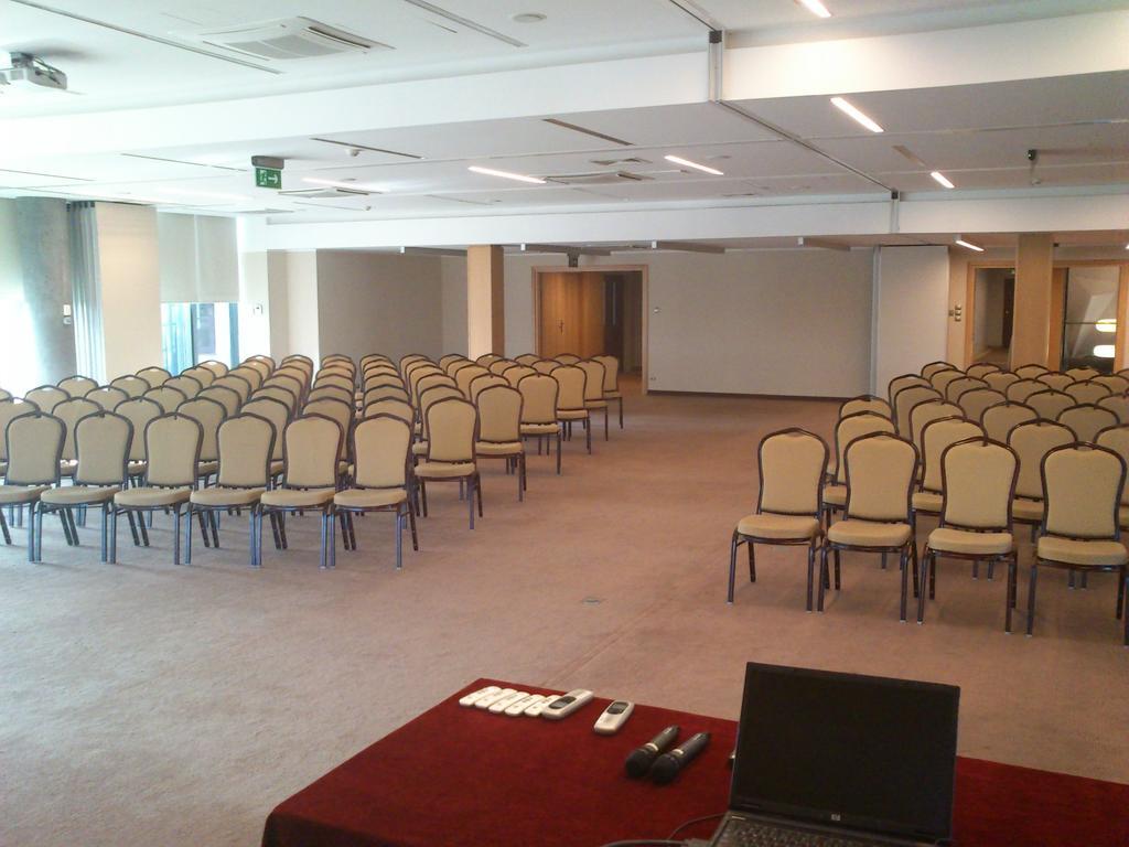 Hotel Hp Park Олщин Екстериор снимка